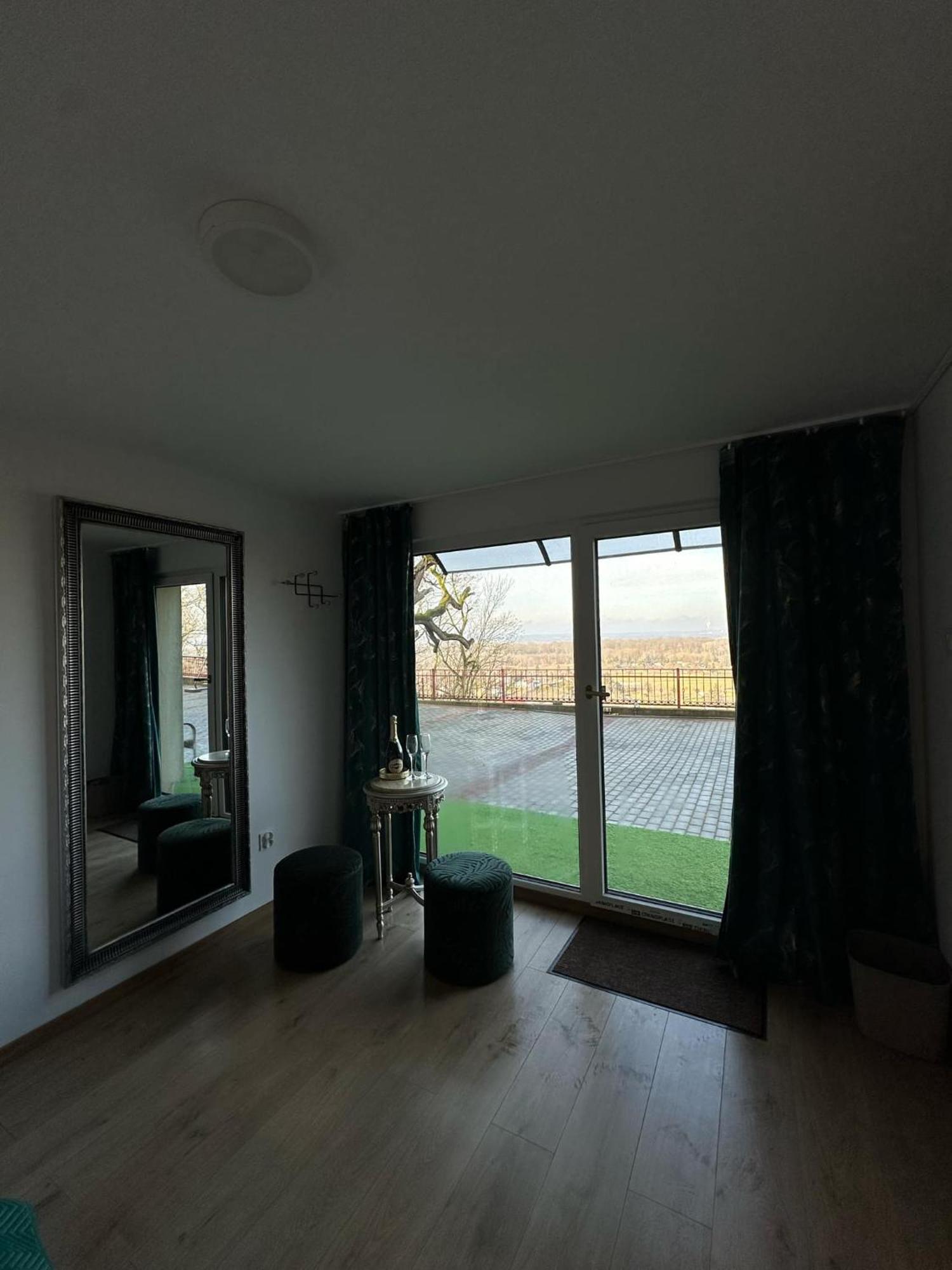 Apartament Bena Ze Zjawiskowym Tarasem Widokowym Chełmno Eksteriør bilde